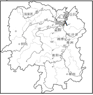 阅读湖南省地图,回答下列问题: